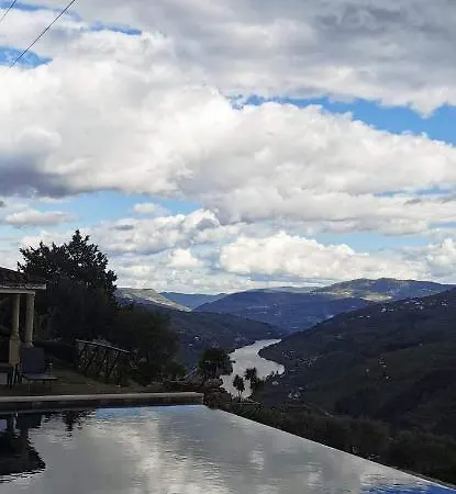 Casa De Canilhas 3*