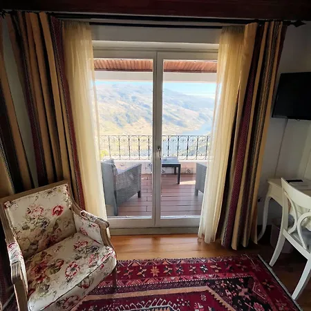 Casa De Canilhas 3*